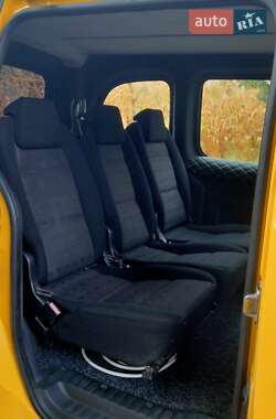 Минивэн Renault Kangoo 2013 в 
