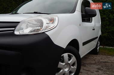 Грузовой фургон Renault Kangoo 2017 в 