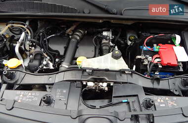Грузовой фургон Renault Kangoo 2017 в 