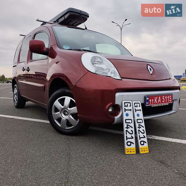 Минивэн Renault Kangoo 2010 в Киеве