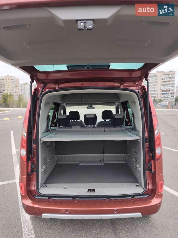 Минивэн Renault Kangoo 2010 в Киеве