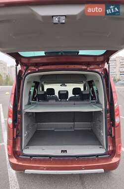 Минивэн Renault Kangoo 2010 в 