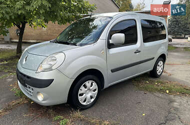 Минивэн Renault Kangoo 2010 в 