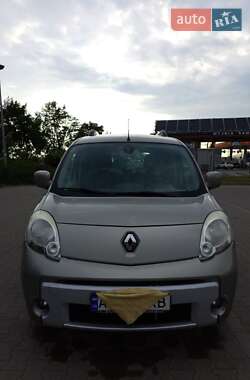 Минивэн Renault Kangoo 2010 в 