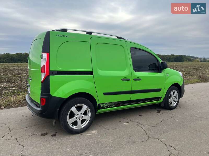 Грузовой фургон Renault Kangoo 2017 в Умани