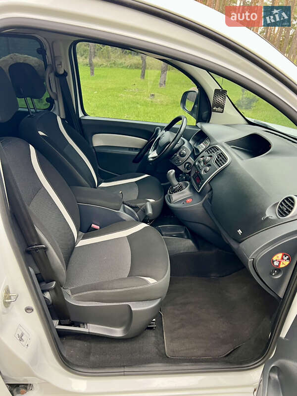 Мінівен Renault Kangoo 2014 в Житомирі фото 24 Мінівен Renault Kangoo 2014 в Житомирі