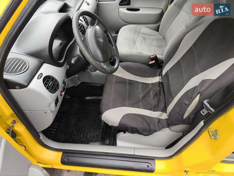 Минивэн Renault Kangoo 2003 в Умани