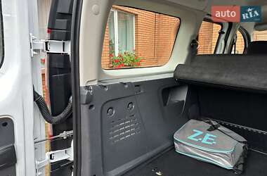 Минивэн Renault Kangoo 2021 в 