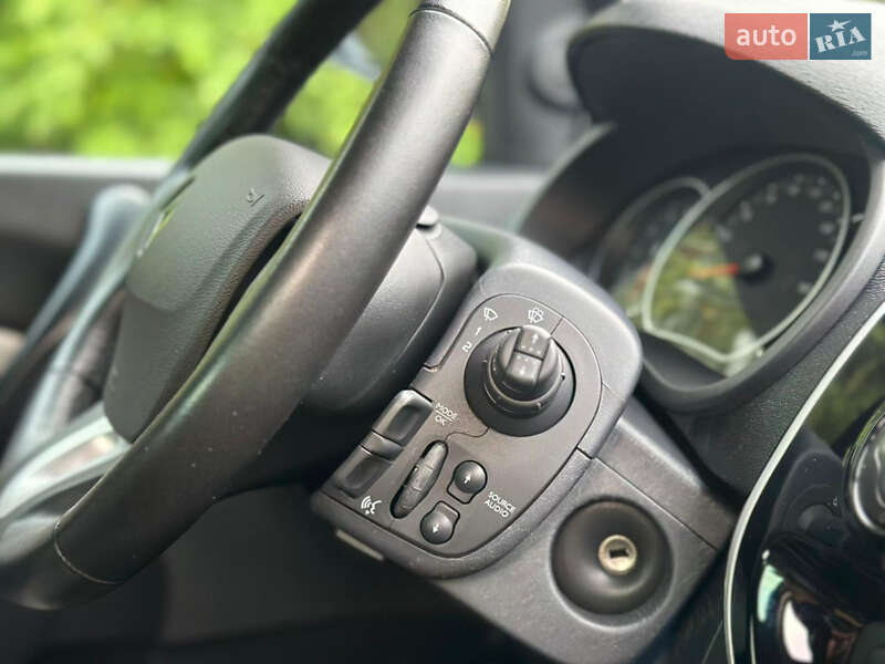 Минивэн Renault Kangoo 2015 в Ровно