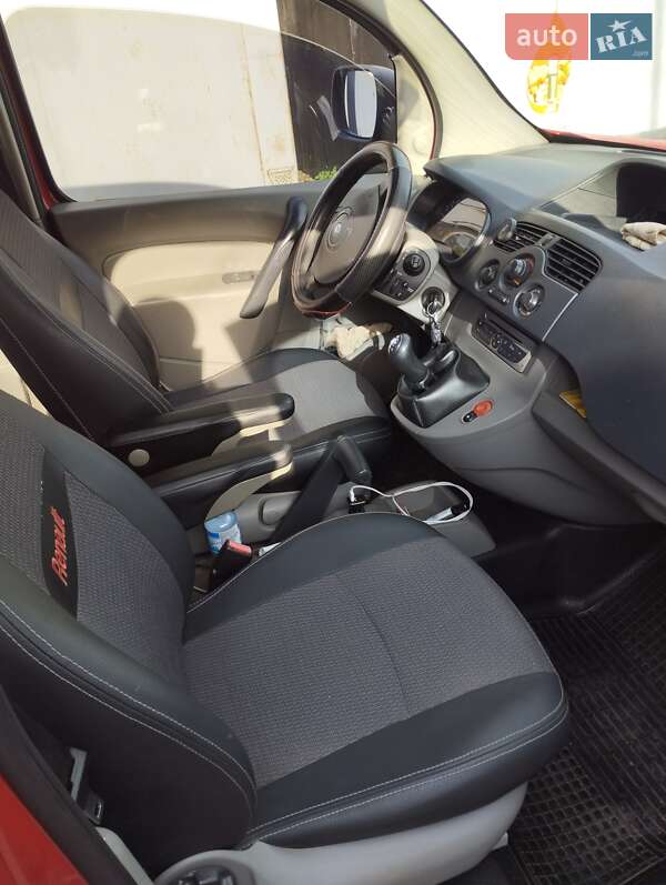 Минивэн Renault Kangoo 2010 в Днепре