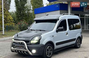 Минивэн Renault Kangoo 2003 в 