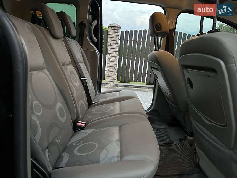 Минивэн Renault Kangoo 2010 в Вознесенске фото 6 Минивэн Renault Kangoo 2010 в Вознесенске