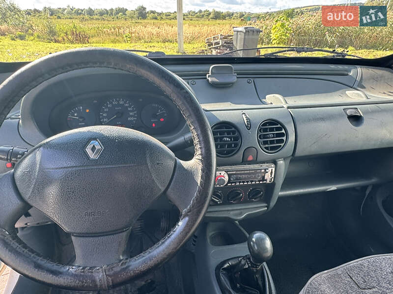 Грузовой фургон Renault Kangoo 2000 в Николаеве