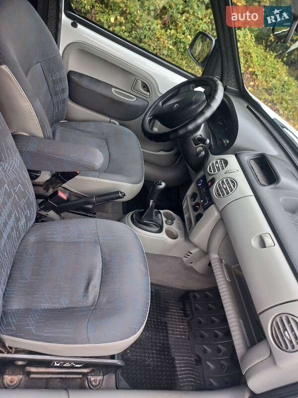 Мінівен Renault Kangoo 2007 в Звягелі фото 5 Мінівен Renault Kangoo 2007 в Звягелі