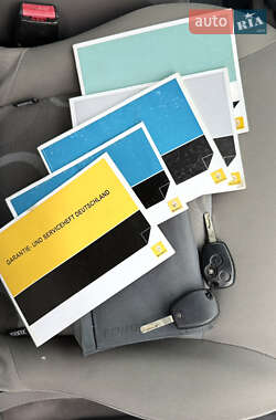 Минивэн Renault Kangoo 2009 в 