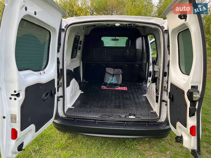 Вантажний фургон Renault Kangoo 2013 в Радивиліві фото 5 Вантажний фургон Renault Kangoo 2013 в Радивиліві