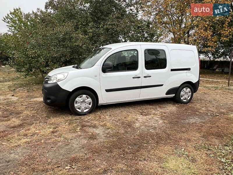 Мінівен Renault Kangoo 2017 в Дніпрі