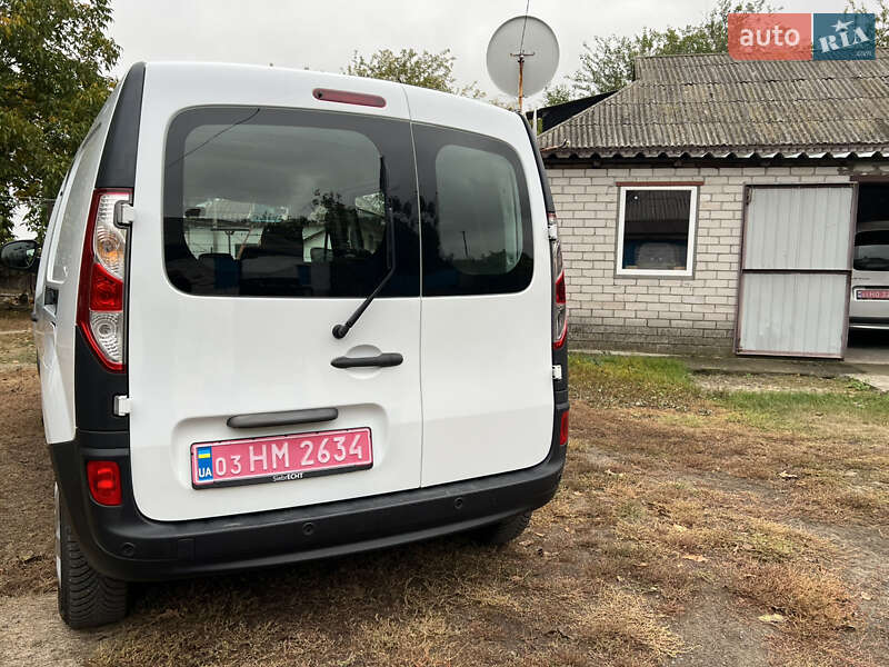 Мінівен Renault Kangoo 2017 в Дніпрі