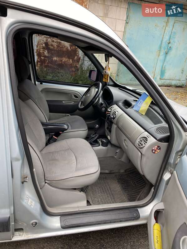 Минивэн Renault Kangoo 2007 в Обухове фото 9 Минивэн Renault Kangoo 2007 в Обухове