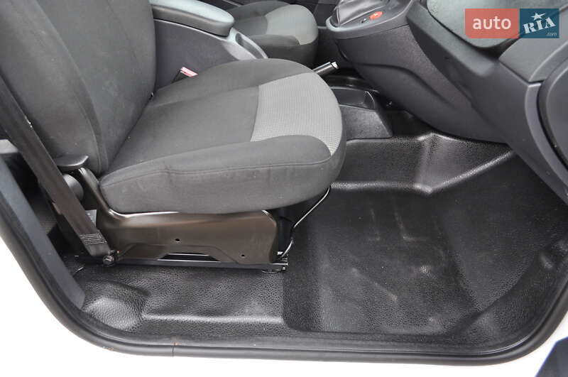 Минивэн Renault Kangoo 2018 в Киеве