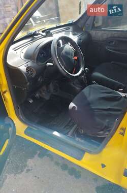 Минивэн Renault Kangoo 2000 в 