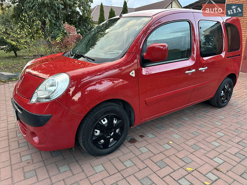 Минивэн Renault Kangoo 2012 в Лубнах