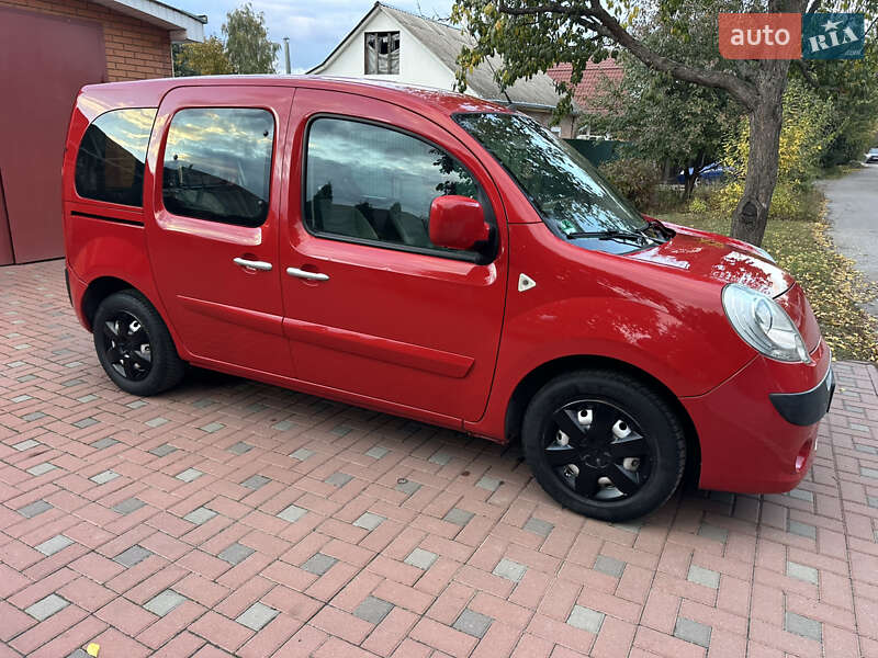 Минивэн Renault Kangoo 2012 в Лубнах