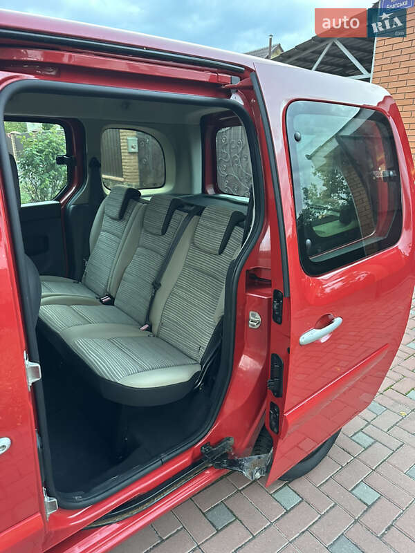 Минивэн Renault Kangoo 2012 в Лубнах
