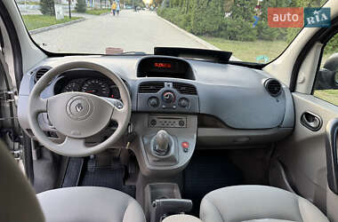 Минивэн Renault Kangoo 2009 в 