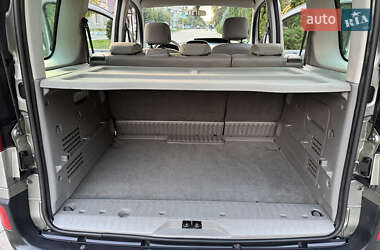 Минивэн Renault Kangoo 2009 в 