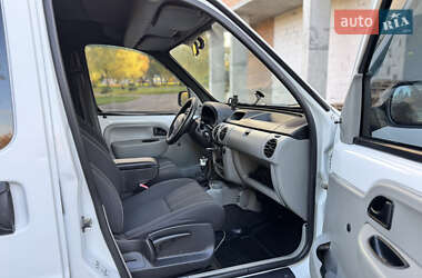 Минивэн Renault Kangoo 2004 в 