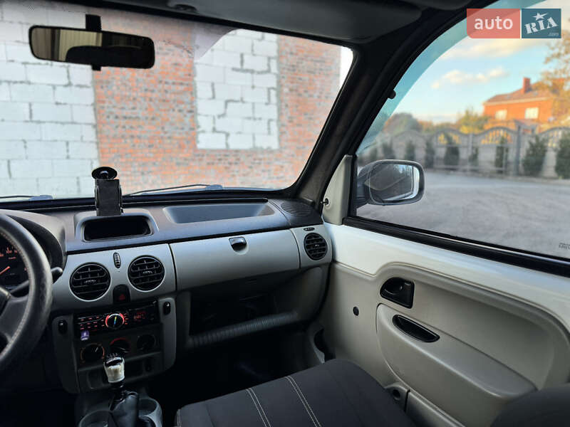 Минивэн Renault Kangoo 2004 в Хмельницком