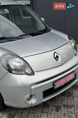 Минивэн Renault Kangoo 2010 в 