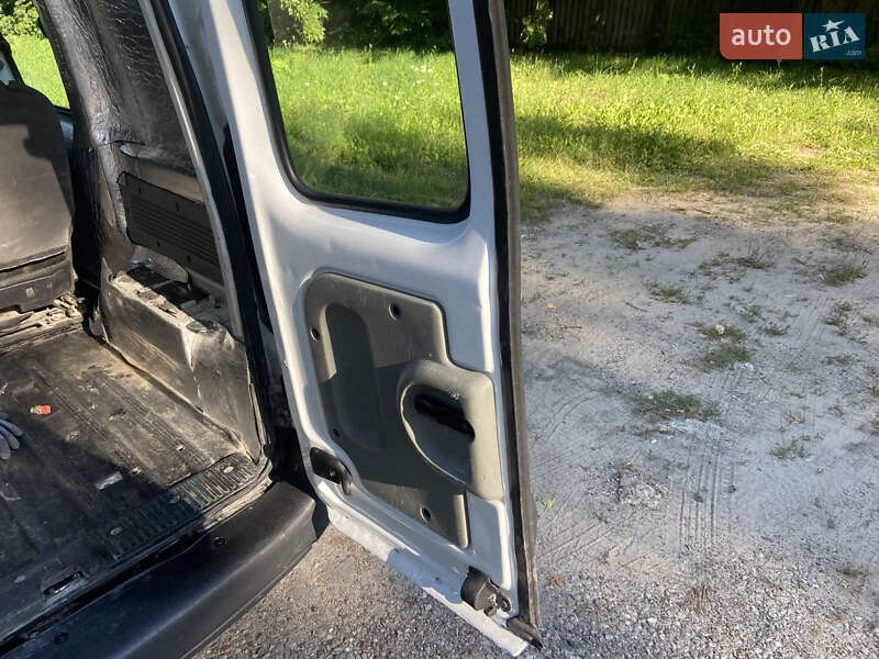 Минивэн Renault Kangoo 2005 в Киеве фото 12 Минивэн Renault Kangoo 2005 в Киеве