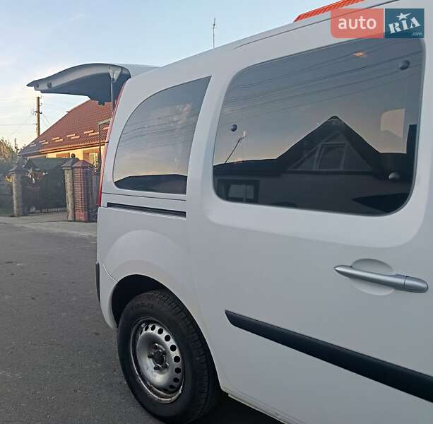 Минивэн Renault Kangoo 2014 в Дубно