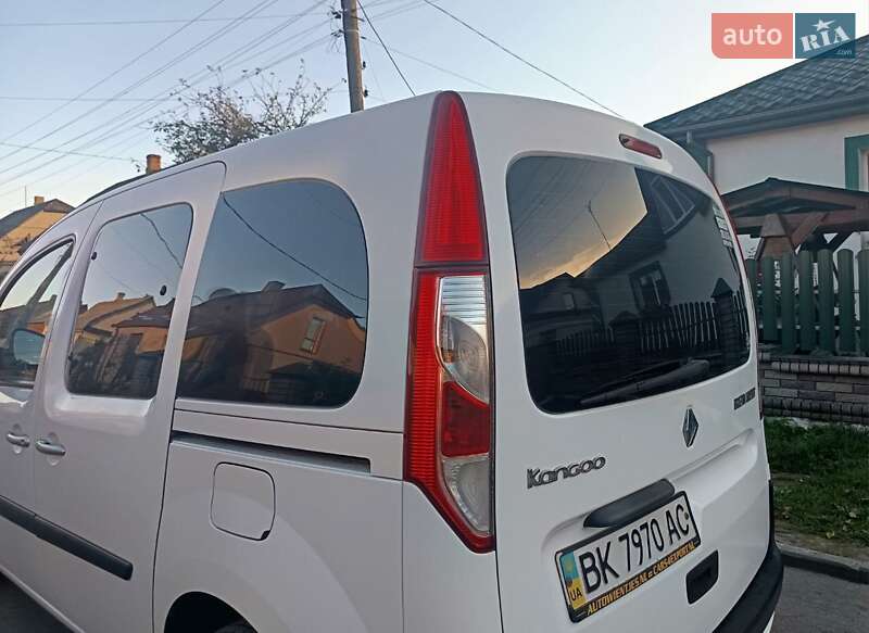 Минивэн Renault Kangoo 2014 в Дубно