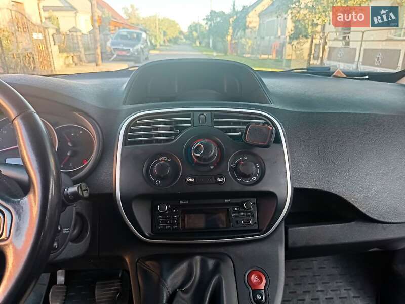 Минивэн Renault Kangoo 2014 в Дубно