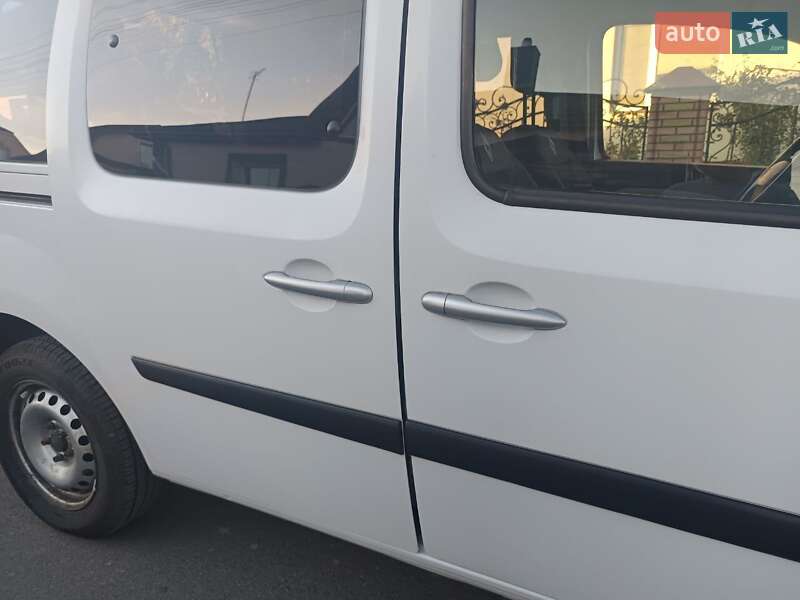 Минивэн Renault Kangoo 2014 в Дубно