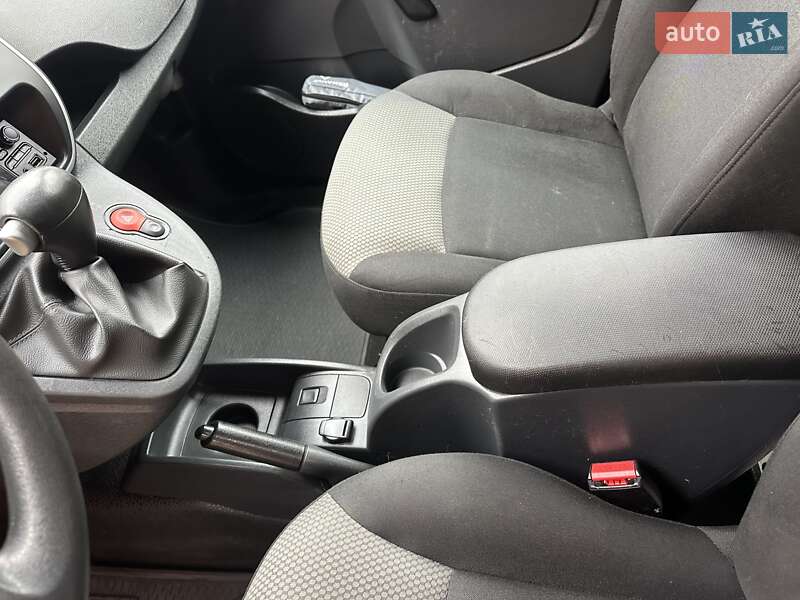 Вантажний фургон Renault Kangoo 2019 в Хмельницькому