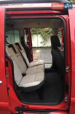 Минивэн Renault Kangoo 2012 в 