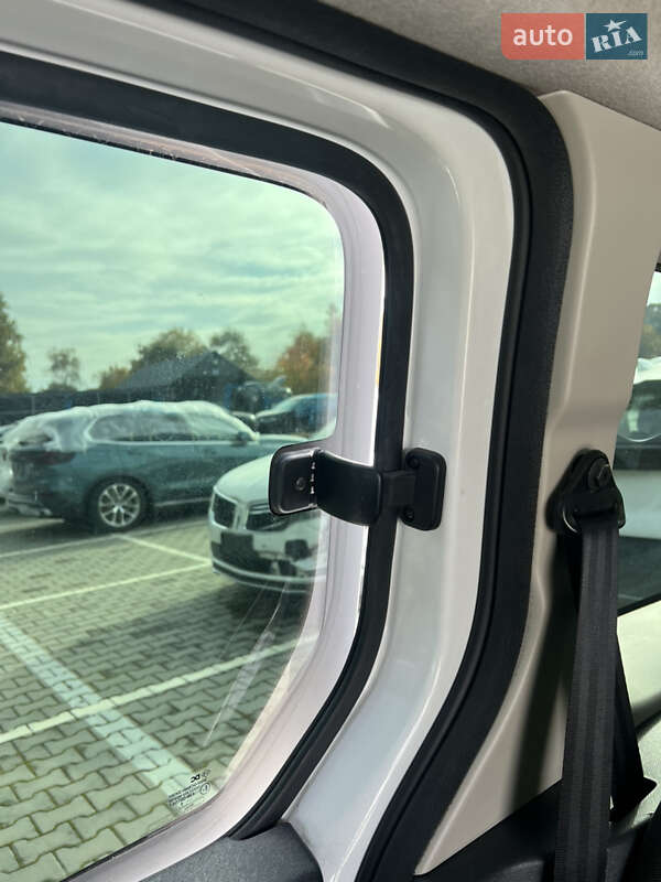 Минивэн Renault Kangoo 2018 в Львове фото 5 Минивэн Renault Kangoo 2018 в Львове