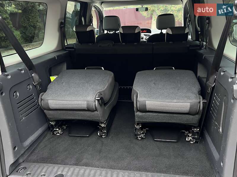 Мінівен Renault Kangoo 2013 в Чернівцях