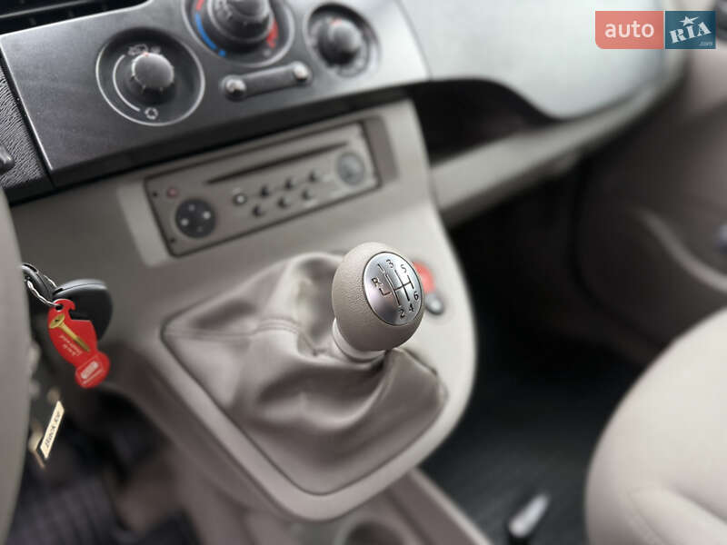 Мінівен Renault Kangoo 2009 в Луцьку