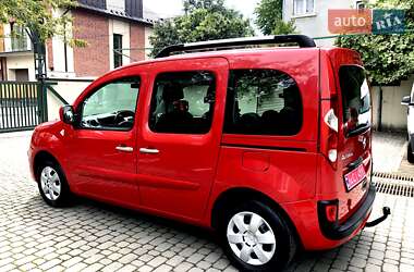 Минивэн Renault Kangoo 2012 в 