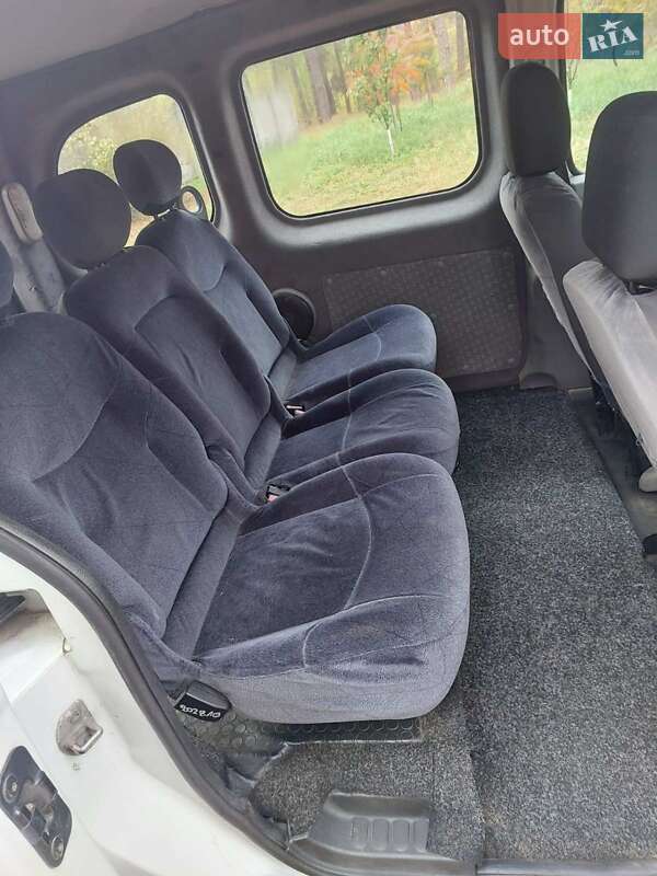 Минивэн Renault Kangoo 2009 в Чернигове
