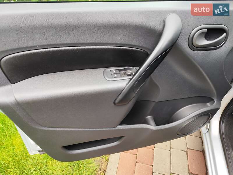 Мінівен Renault Kangoo 2013 в Дубні