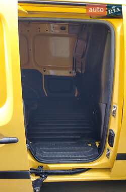 Грузовой фургон Renault Kangoo 2017 в 