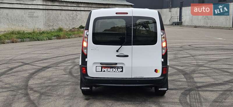Минивэн Renault Kangoo 2017 в Киеве