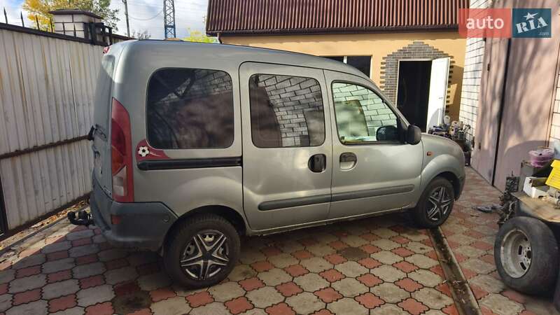 Минивэн Renault Kangoo 1998 в Коростене
