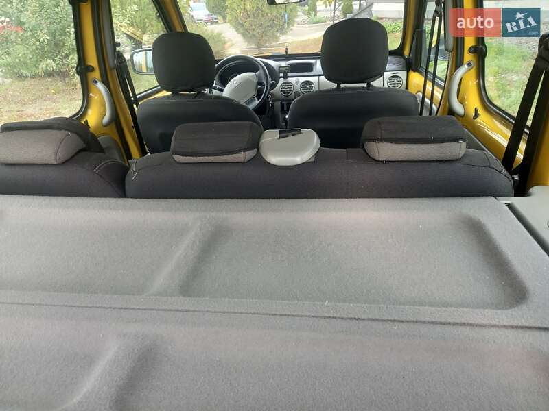 Минивэн Renault Kangoo 2008 в Звенигородке